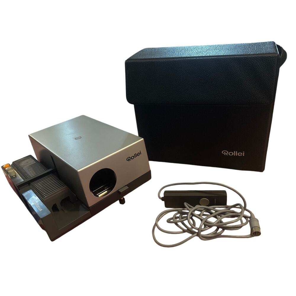 Vintage Rollei Werke Autofocus P35E Slide Projector Germany + Remote Case 120V